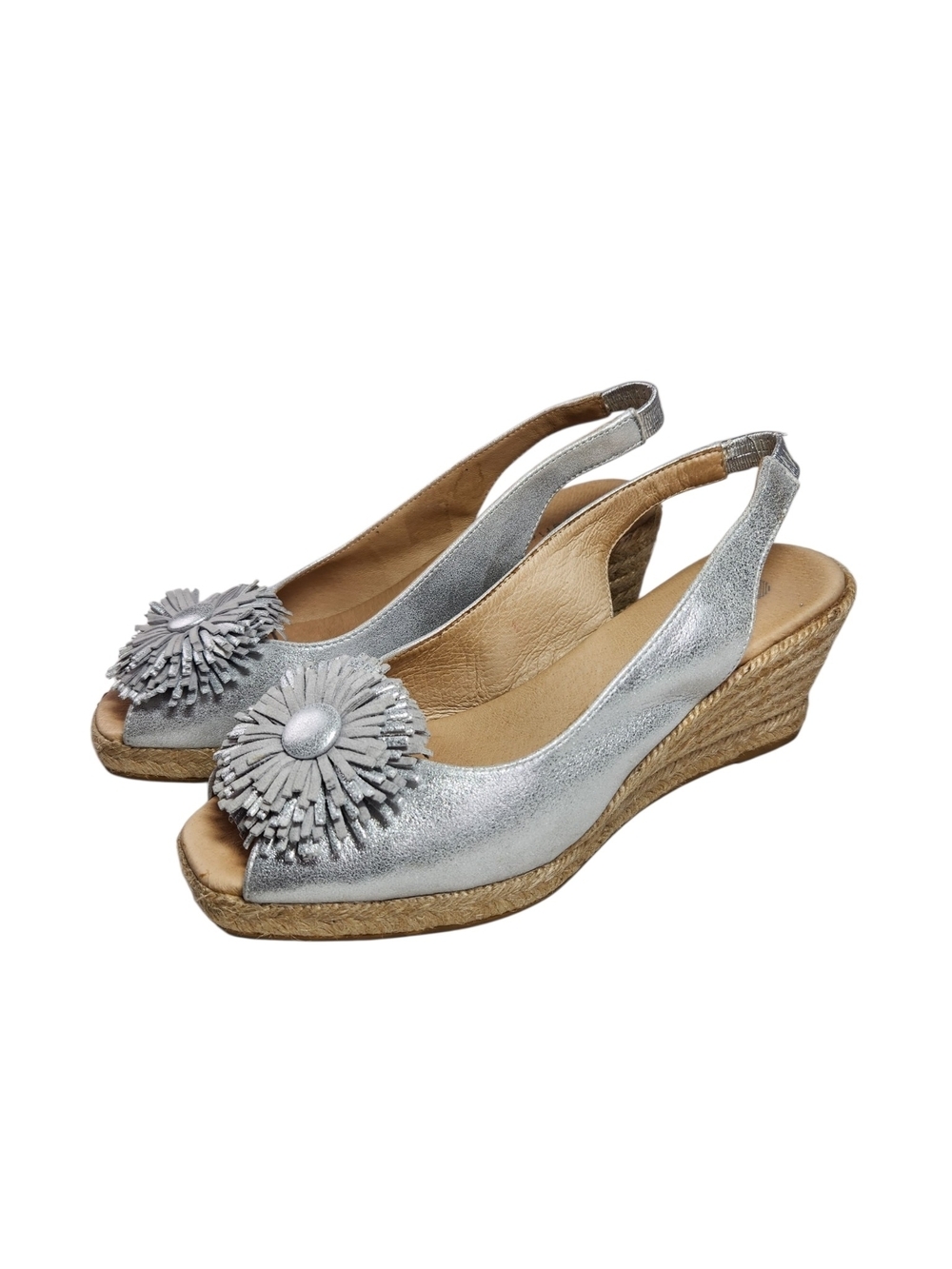 Eric Michael Silver Metallic Leather Espadrille Wedge Slingback Sandals Pom 6.5